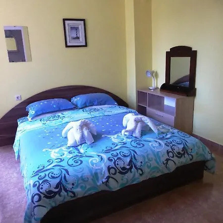 Guest house Rooms For Guests Snejana *